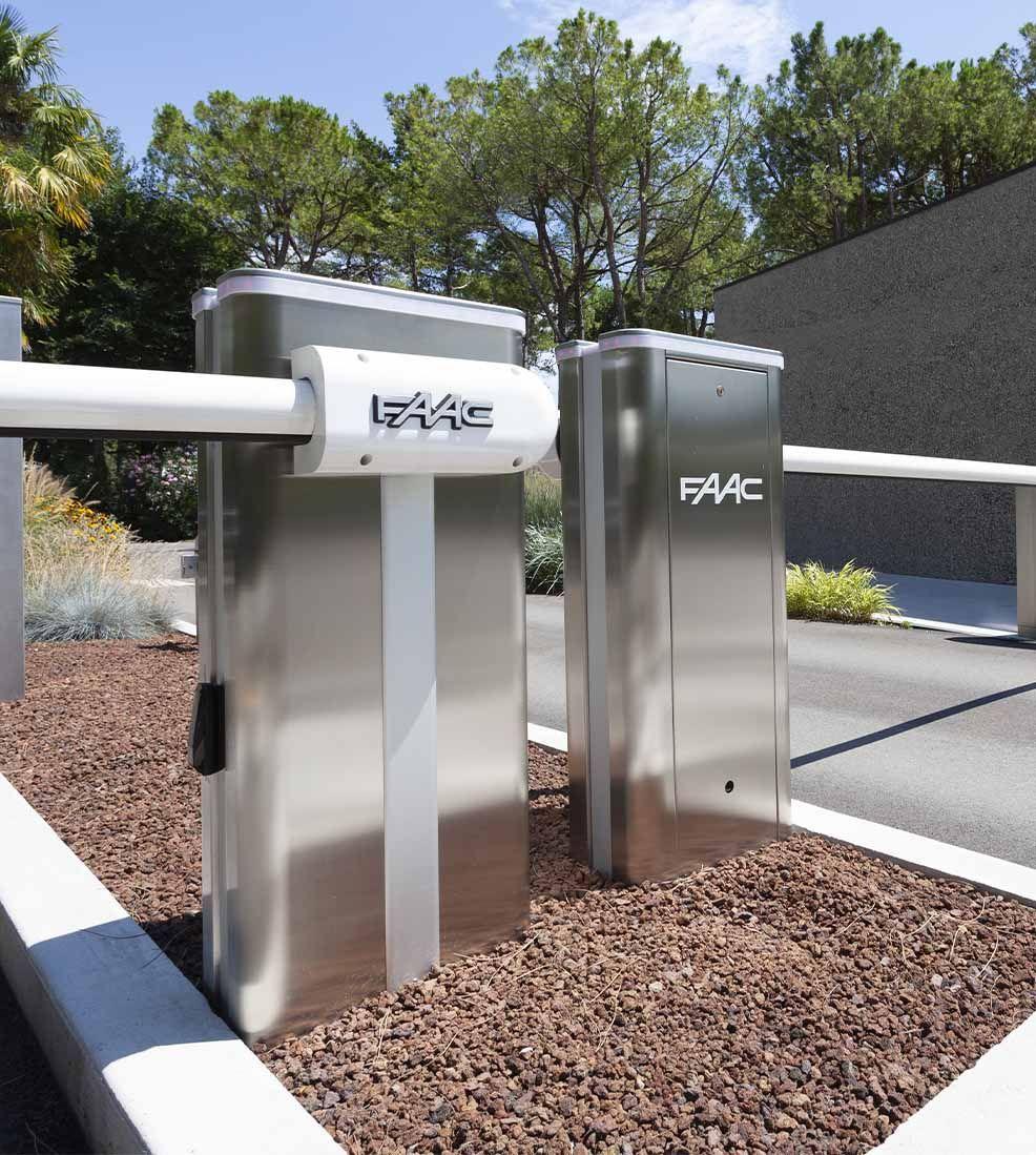 Image 0 Gallery B680H